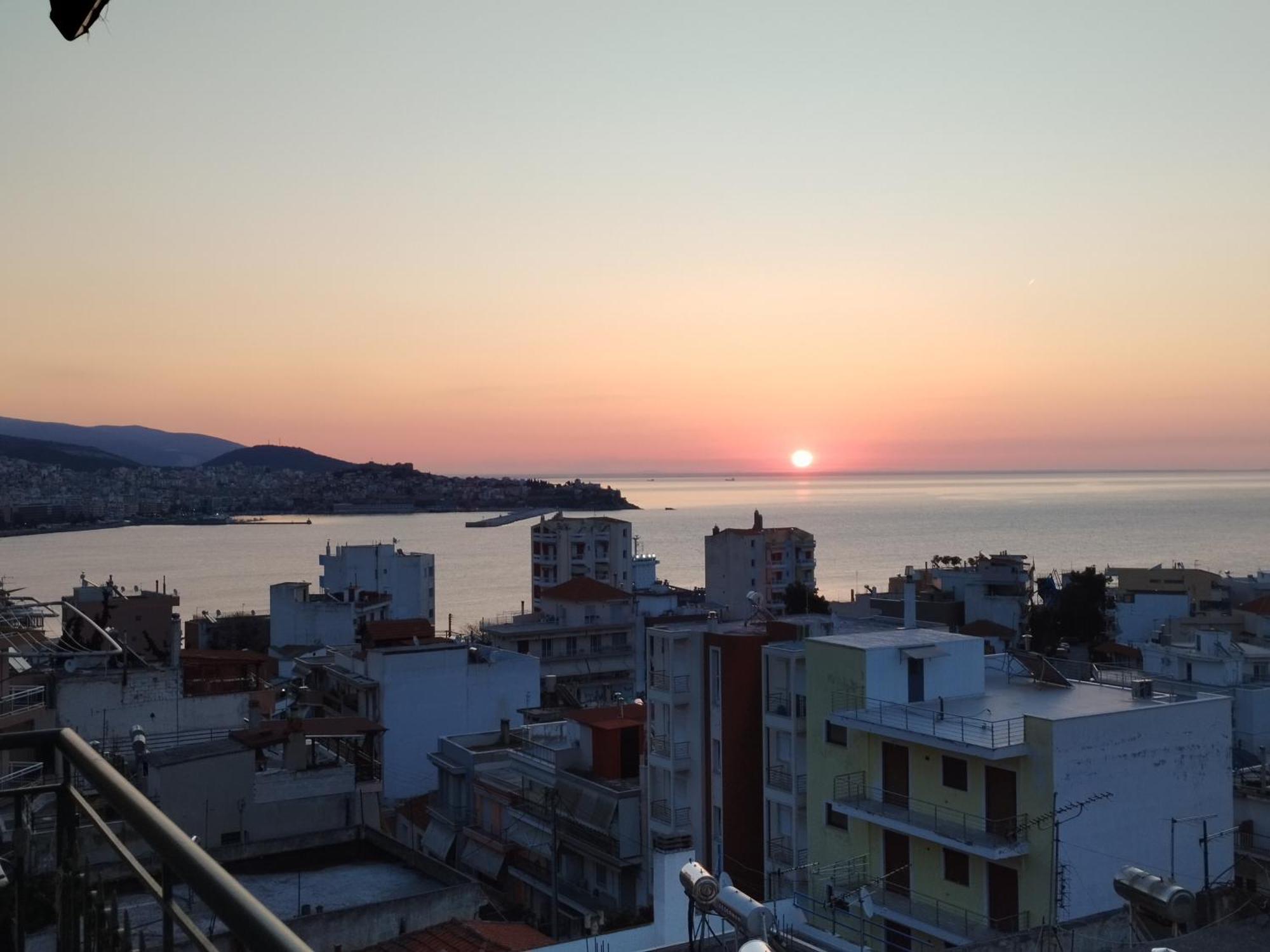 Kathys Sea View Apartment Kavala Buitenkant foto